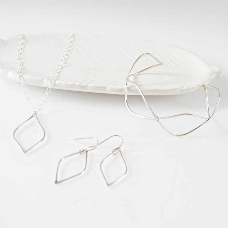 silver dangle earrings simple