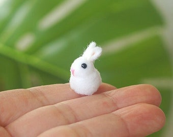 micro felting rabbit, Mini Felted rabbit, Felted Animal Sculpture, rabbit miniature, tiny sculpture, Soft sculpture, fluffy rabbit