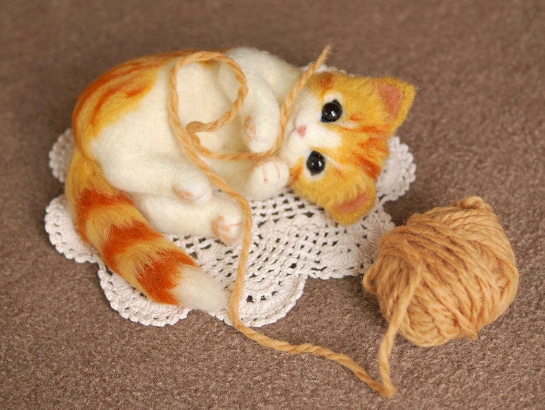 Needle felted cat realistic cat sculpture Miniature Animal Etsy