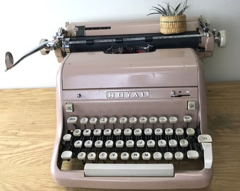 Vintage Hipster Pink Royal Manual Typewriter Model HHE-13-6146311