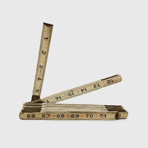Vintage No. 1461 Millers Falls White Wooden Folding 72&quot; Zig-Zag Ruler W/ Metal Hinges