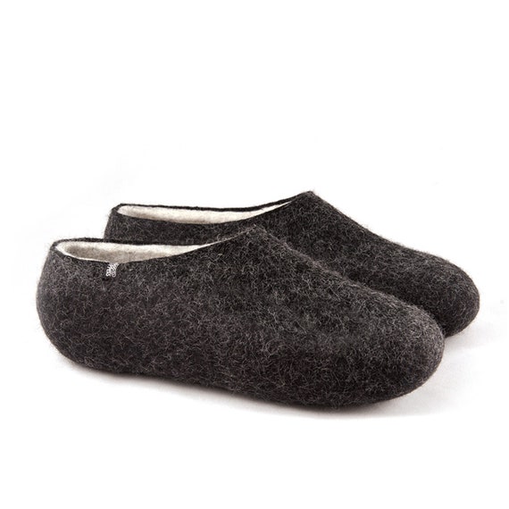 Size 14 slippers hot sale