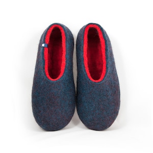 Wool slippers, Women&#39;s house shoes, Blue - red felt slippers, High or low at the back