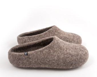 Organic felted slippers for men low back in natural grey wool