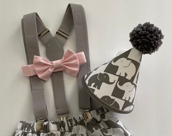 Ref 103 E> Grey Elephant + Blue or Pink Bow Tie/Boys First Birthday Outfit/ 1, 3 or 4 pc Set .