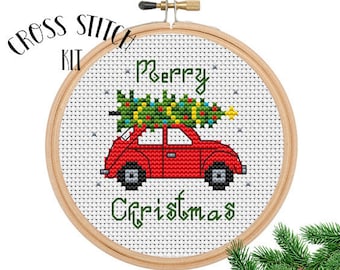 Voiture de Joyeux Noël avec le kit de point de croix d’arbre de Noël. Ensemble de point de croix de voiture de Noël. Drôle de point de croix de Noël. Kit de vacances. Cadeau.