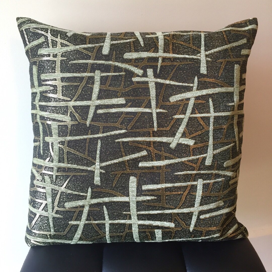 Decorative Pillow Cover. 18x18. Accent Pillow Cover. Throw Pillow Cover