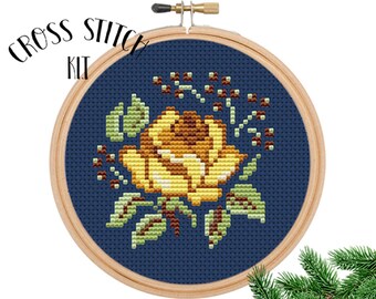 Rustic Rose Kit. Cross Stitch Kit. Beginner Cross Stitch. Flowers Cross Stitch. Retro Embroidery. Embroidery Set.  Floral Pattern. DIY Kit.