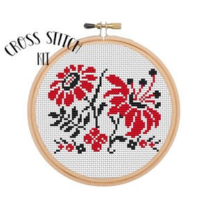 Flowers Ornament 6&quot; Hoop Cross Stitch Kit. Flowers Cross Stitch Kit. Beginner Cross Stitch. Easy Modern Cross Stitch. Retro Embroidery.