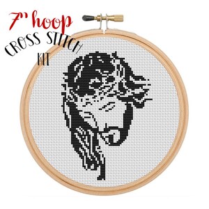 Kit Broderie Point De Croix Jésus-Christ Ciel étoilé – Toile 11CT Pré-imprimée 30x40cm, Fils Inclus, Idéal Débutants