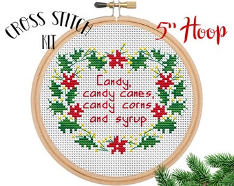 Bonbons, Cannes de sucrerie, maïs de sucrerie et sirop. Buddy The Elf Quotes Cross Stitch Kit.  Buddy The Elf Citations. Kit de point de croix de Noel. copain.