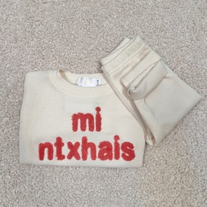 Mi Ntxhais (Daughter) Clothing Set
