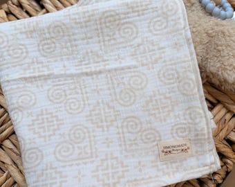 Manta para envolver al bebé con estampado Hmong