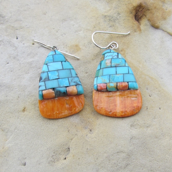 Santo Domingo Turquoise Spiny Oyster Shell Earrings / Native American Southwestern Spiny Oyster Turquoise Mosaic Earrings
