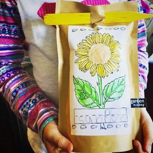 Kids Sunflower Garden-in-a-Bag | Self Contained Dwarf Sunflower Grow Kit – Children STEM craft - Indoor/Outdoor flower garden - Kids Gift