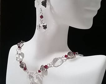 MORE COLORS AVAILABLE-Chandelier Crystal Set with Heart-shaped Cletic Knots