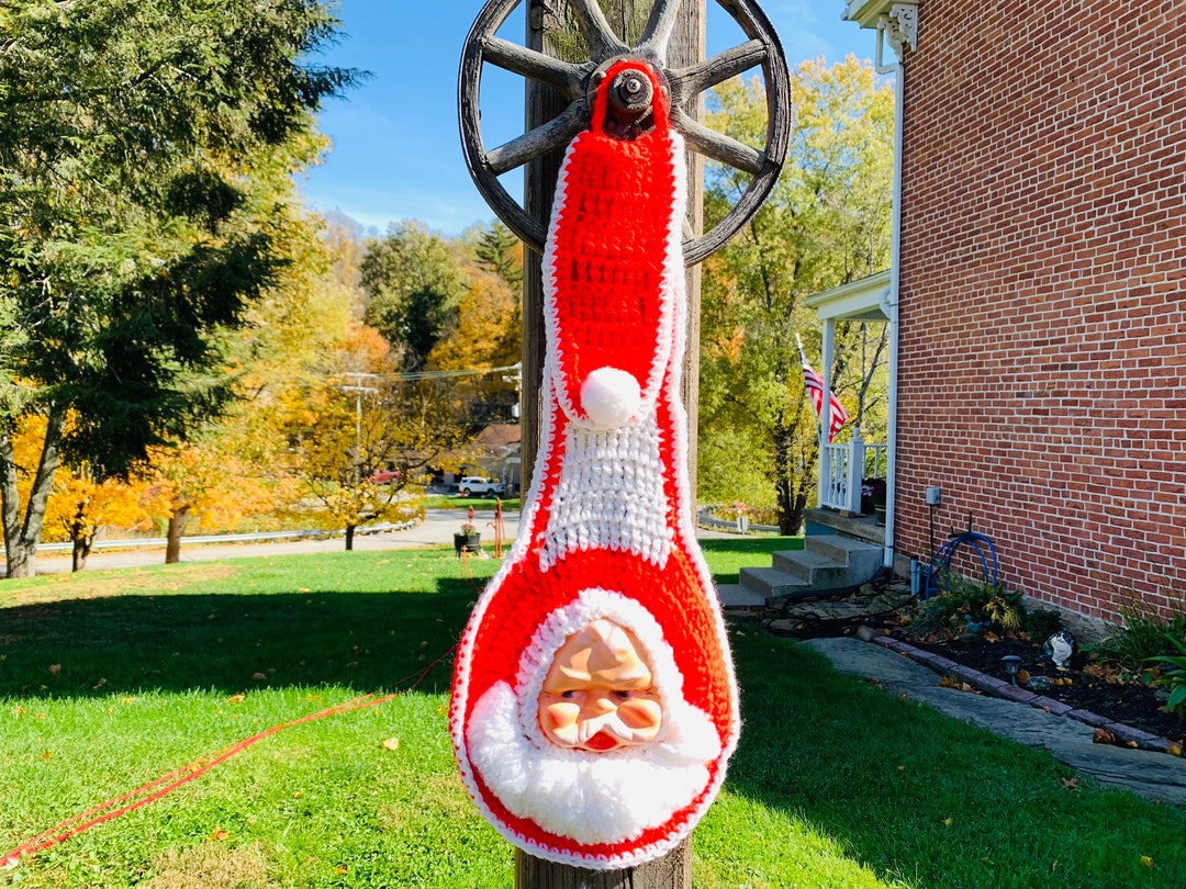 Vintage Crochet Santa Face Wall Hanging Mid Century Christmas Wall Door