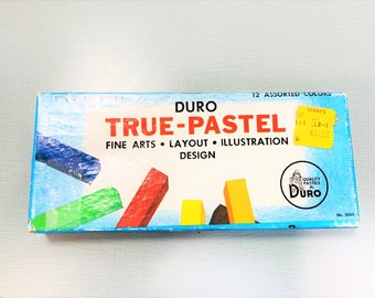 Vintage Duro True-Pastel Artists Colored Chalk Sticks - Unused - 12 Square Sticks - Vintage Artists Supplies