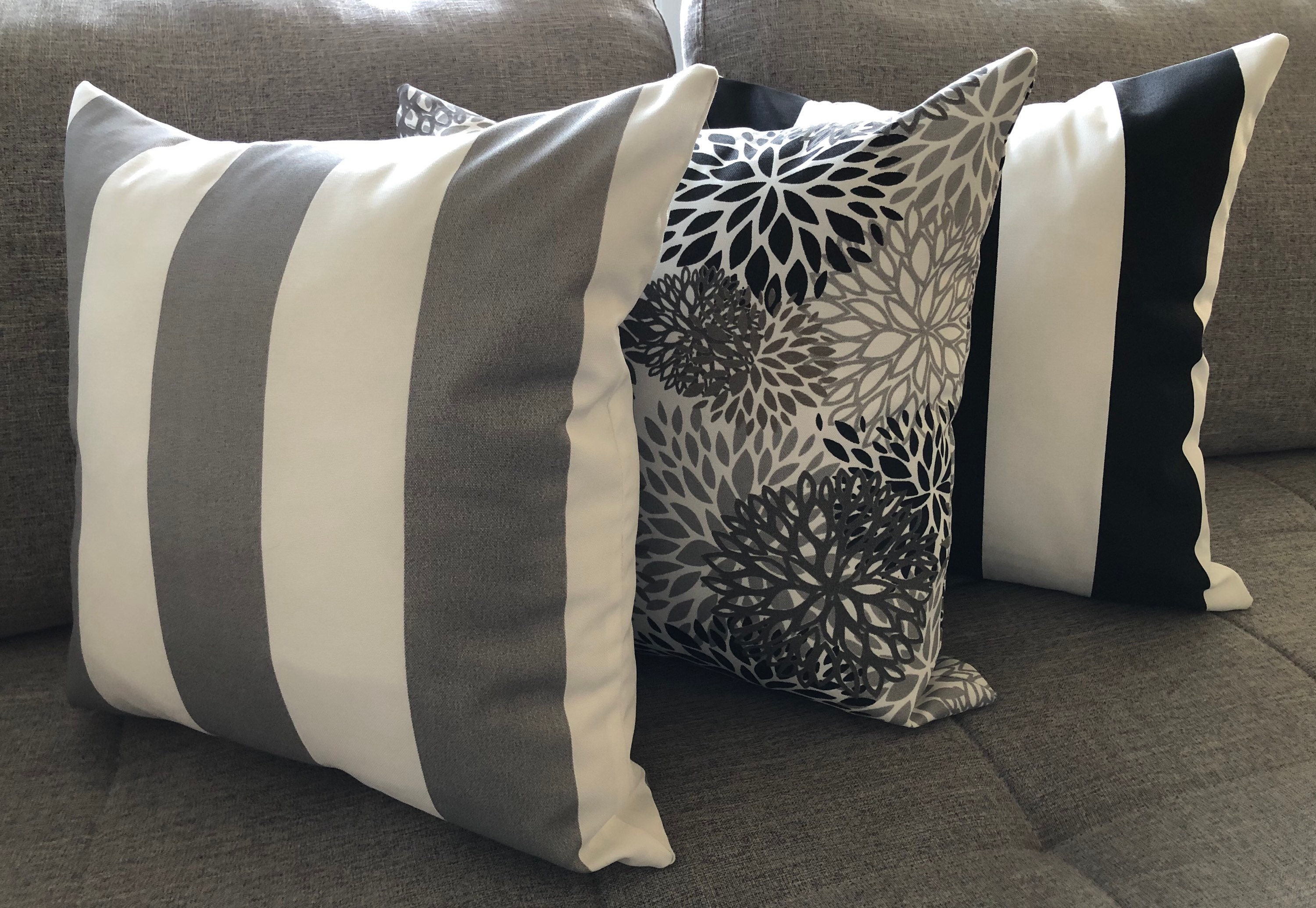 Outdoor Vertical Stripes Gray Grey White Cushion/pillow Cover Coussin/couvreoreiller Etsy Canada