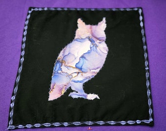 Small Table Purple/Gold Owl Runner