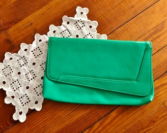 Vintage 1980's Green Pleather Clutch