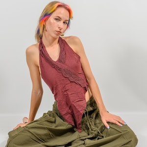 Top in cotone con scollo all'americana: stile boho pixie con schiena scoperta