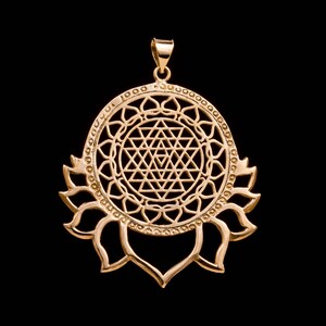 Sri Yantra Mandala Lotus Pendant amulet sacred geometry brass necklace meditation vizualization BP04 image 3