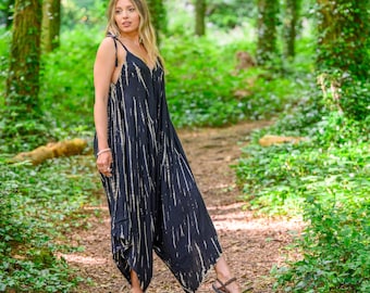 Tie-dye jumpsuit: boho baggy romper, ethische festivalstijl