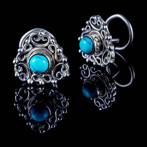 Ornate Bohemian Stud Earrings with Stone - Turquoise Ornate Bohemian Stud Earrings with Stone - Turquoise