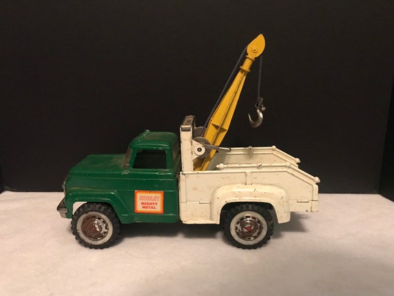 hubley tow truck