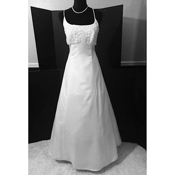 Vintage Tie Back Wedding Dress