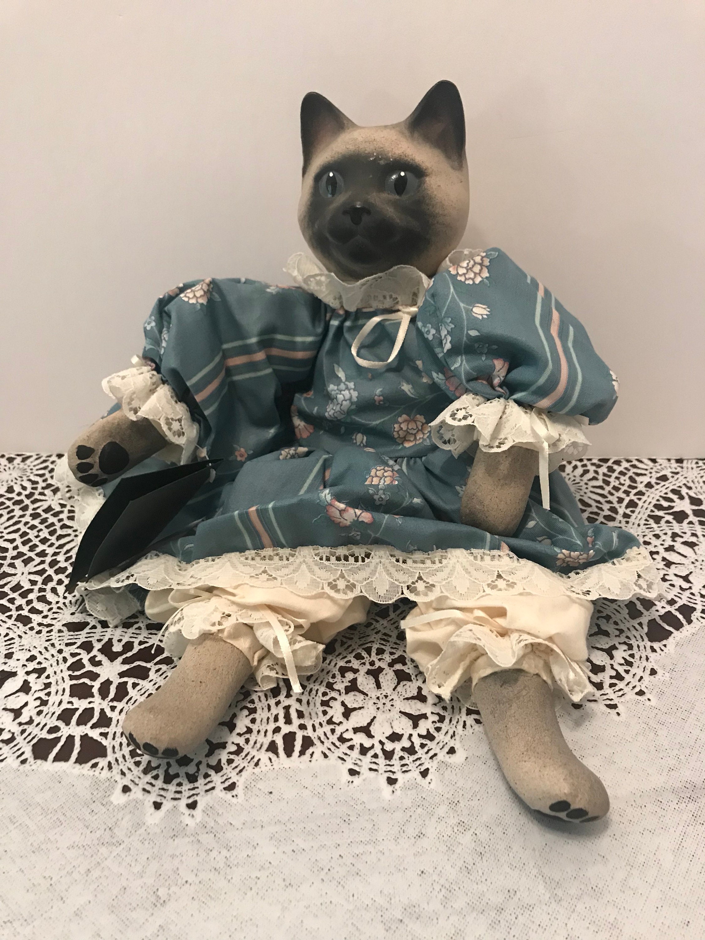 cat porcelain doll
