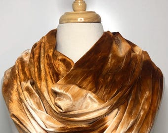 Handmade Burnt Orange & Caramel Velvet Infinity Scarf – Soft, Luxurious Fall Fashion Accessory