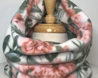 Flower Neck Warmer Fleece Christmas Holiday Ski Snowboard Gift Gaiter Winter Gift for her Red Pink Greenery Rose Cozy Soft Warm, Buff