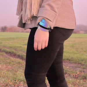 Bolso articulado negro Reflector Rainbow para festivales y fiestas - hannisch