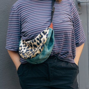 Bolsa tiracolo Leo 3 cores - Hannisch