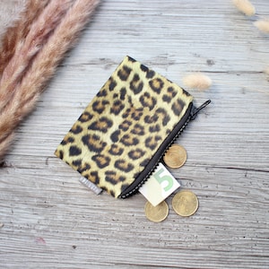 Cartera pequeña con estampado Leo - Hannisch