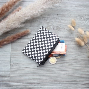 Cartera Pequeña Cuadros Negro Blanco - Hannisch imagen 1