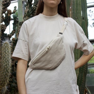 Cord cream complete bum bag hannisch image 3