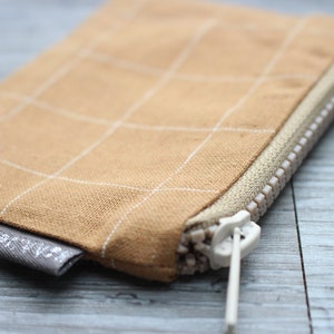 Cartera pequeña de cuadros amarillo humo - Hannisch imagen 4