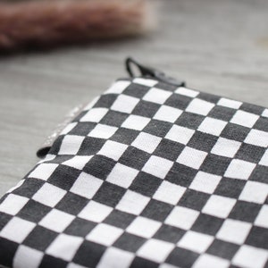 Cartera Pequeña Cuadros Negro Blanco - Hannisch imagen 3
