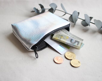 Holographic Silver Faux Leather Purse- hannisch