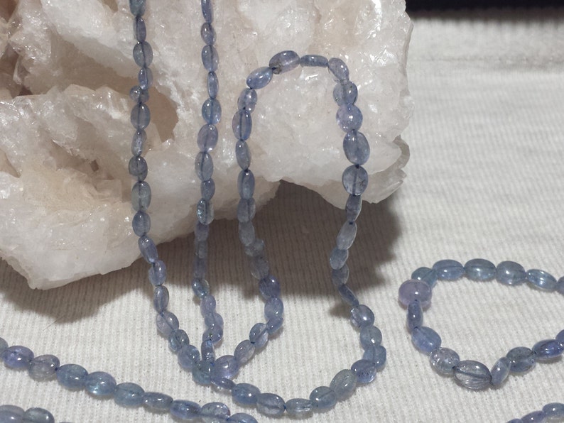 Tanzanite Graduating Smooth Oval Gemstone Beads 21 In Smooth Oval Nugget Beads Natural Tanzanite Beads, Strand