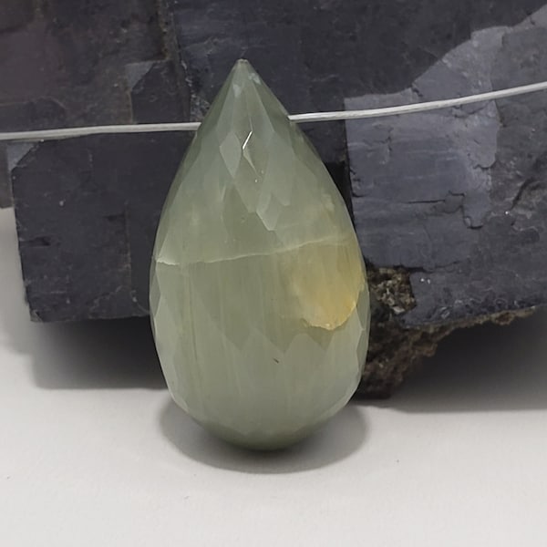 Natural 14ct. Green Cymophane Chrysoberyl Faceted Teardrop Gemstone Bead 19.7mm x 10.7mm Green Cats Eye Good Quality Untreated Stone