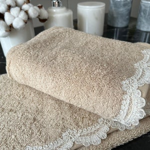 Butterfly Embroidered Towel Set, Luxury Decorative Towel, Embroidered Towel, Elegant Towel Set, Decorative Stylish Towel, 2 pieces