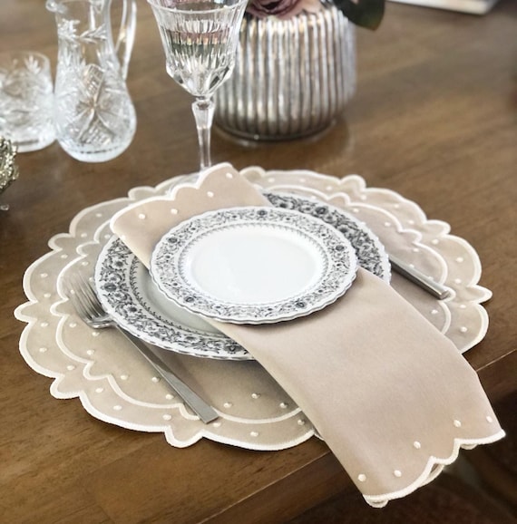 Round Embroidered Placemat & Napkin Set for Elegant Dinner Tables