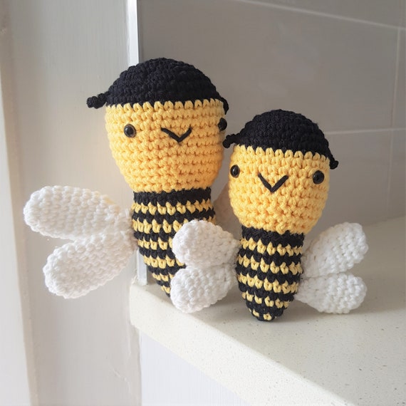 Hand Crocheted Mum and Baby Bee Set Baby Gifts | Nursery Decor | Made To Order | Choose Your Own Personalized Colors | 1St Birthday