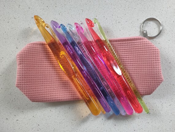 9 Piece Crochet Hook Set Incl Case | Gift For Crocheters