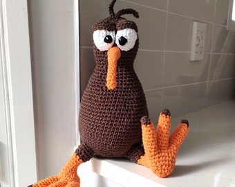 Hand Crocheted Keira the Kiwi Bird Lover | Kiwi Bird Soft Toy | Kiwi Plush | Kiwi Bird Stuffed Toy | Kiwi Lover Gift | Kiwi Bird Figure