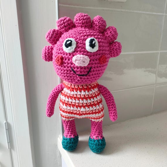 Hand Crocheted Blossom Doll from Noodle & Pals - 1 in Stock